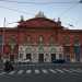 Il Teatro Petruzzelli, simbolo della citt di Bari. Sub un incendio doloso che lo tenne chiuso per diversi anni, ma dal 2009  nuovamente agibile